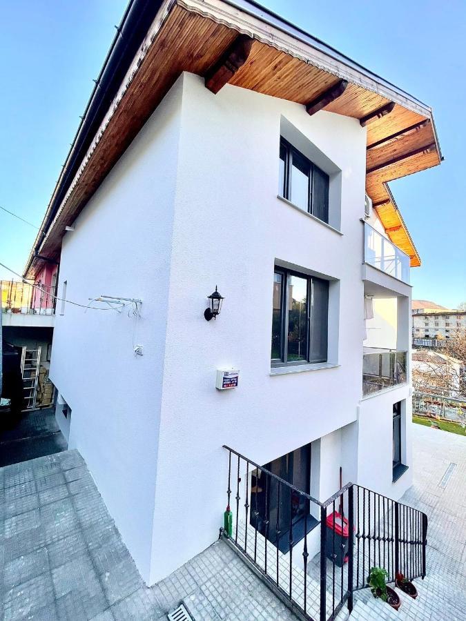 Loft Apartment With A Great View Of Ardino 外观 照片